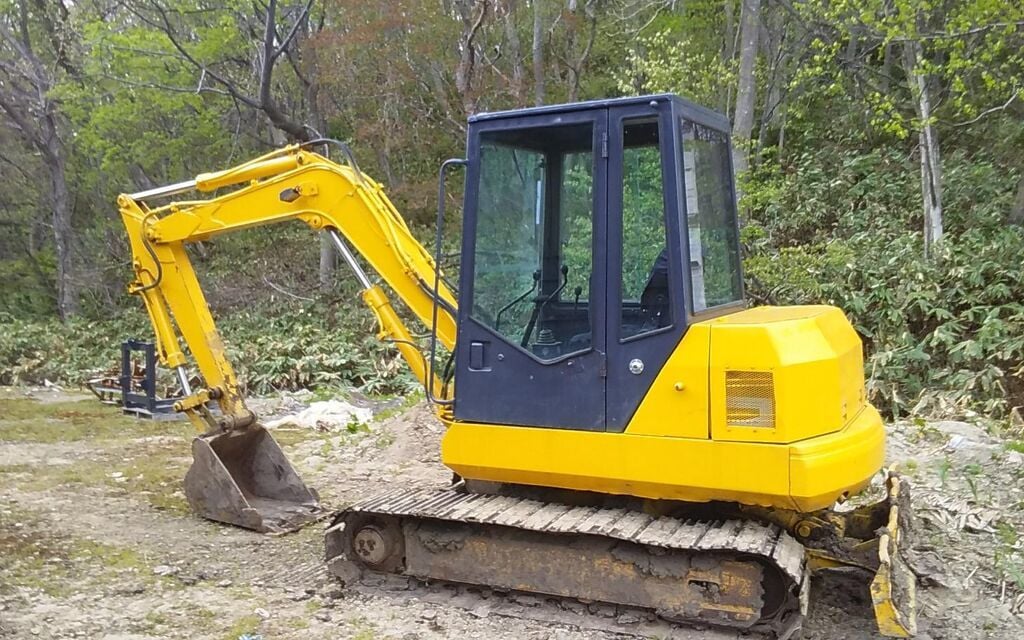 Mini Escavatori PC40 MRx  KOMATSU  Miniescavatori-pc40-5-komatsu